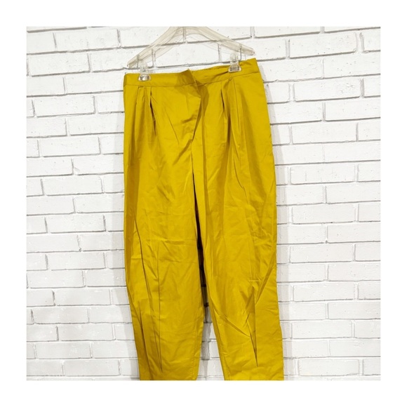 Amazon Women’s Stylish Mustard Set - Picture 14 of 15